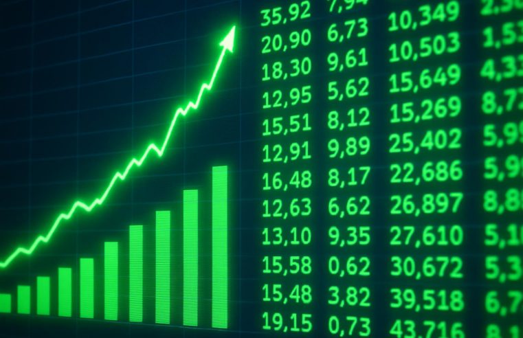 Ibovespa acelera e retoma 161 mil pontos com apoio de Fed e altas de bancos